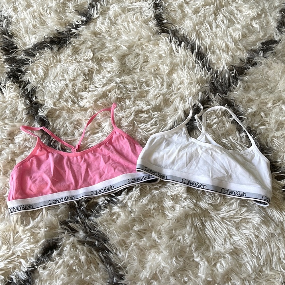 Set of 2 Youth Girls Calvin Klein Bralettes size Large